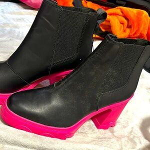 New Boots for sale with tags